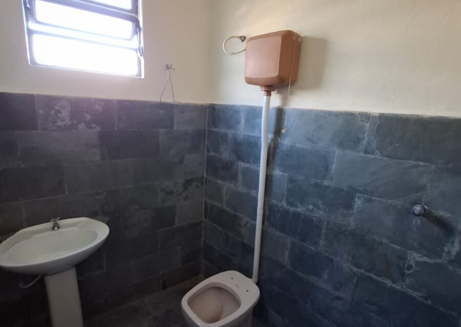 Kitnet 1 Quarto para Aluguel no Califórnia, Belo Horizonte Casa B — foto 5 de 6