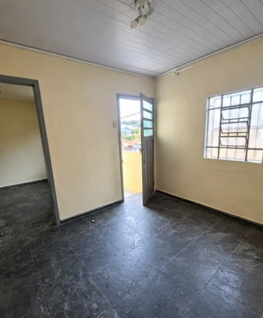 Barracão 50 m² para Aluguel no Alto dos Pinheiros, Belo Horizonte